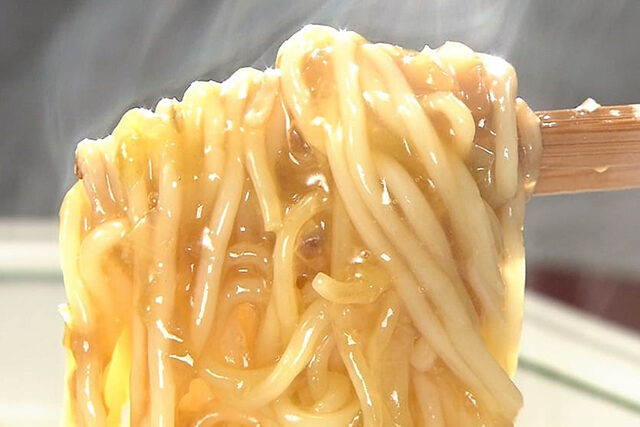 【家事ヤロウ】ザーサイあんかけ焼きそばのレシピ｜グランメゾンキングの中華フルコースレシピ