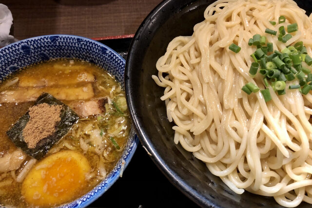 【夜会】お取り寄せラーメンの会まとめ 芸能人おすすめラーメン5選【宅麺】