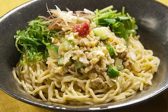 【家事ヤロウ】肉味噌と和え麺のレシピ｜和田明日香さん真夏の自宅めし