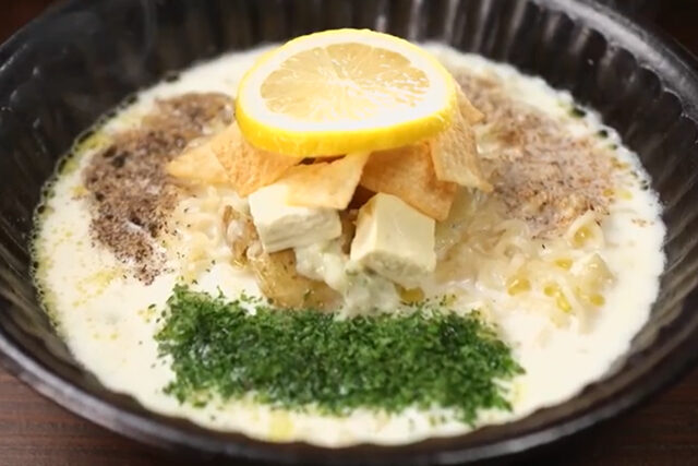 【ジョブチューン優勝】サッポロ一番白い塩らーめんのレシピ らぁ麺飯田商店考案サッポロ一番塩ラーメンアレンジレシピ