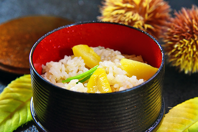 【DAIGOも台所】ほっこり栗おこわの炊飯器レシピ｜栗と銀杏の炊き込みご飯