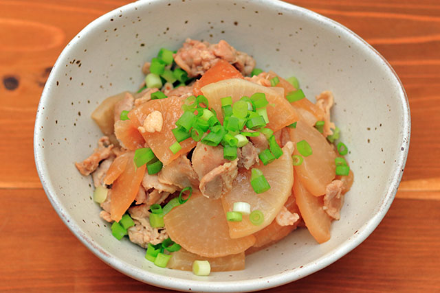 【DAIGOも台所】もちっと豚大根のレシピ 薄切り餅でトロトロ食感