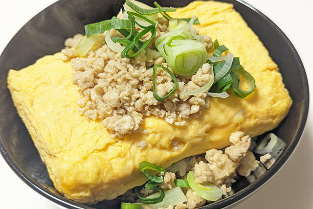 【瞬間回答】だし巻き玉子丼のレシピ(電子レンジ)ジョーさん卵アレンジ料理