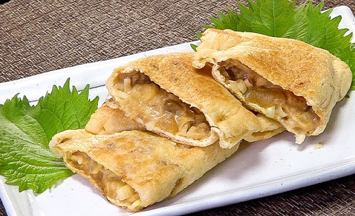 【ZIP】カレーとねぎの油揚げはさみ焼きのレシピ(ハウス食品)残ったカレーの神アレンジレシピ