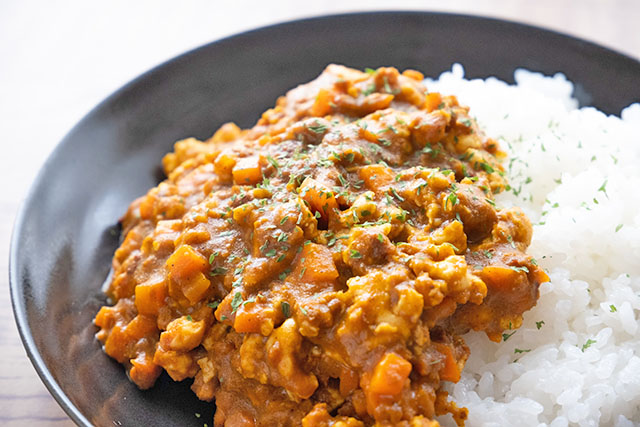 【DAIGOも台所】きのこキーマカレーのレシピ 秋野菜を使った料理