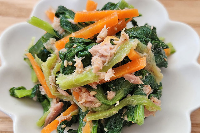 【DAIGOも台所】小松菜とにんじんのツナゴマ和えのレシピ(電子レンジ)山本ゆりさんの簡単料理