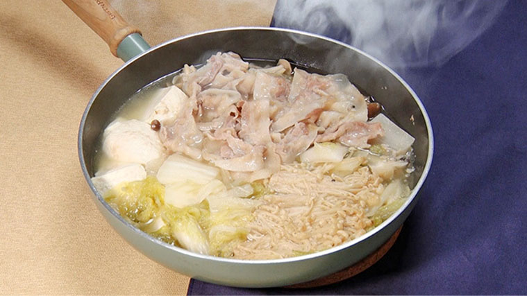 【DayDay】豚と白菜のお漬物鍋のレシピ(ワンパン)亜希のざっくりキッチン