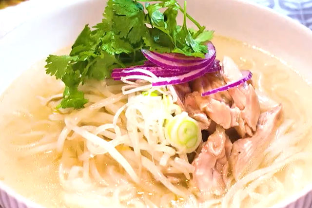 【沸騰ワード10】鶏肉のフォーの作り方 志麻さんレシピ朝食料理(2025年10月31日)