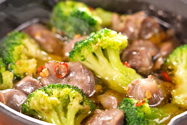 【熱狂マニアさん】砂肝のアヒージョのレシピ(セブンイレブン)コンビニアレンジ料理