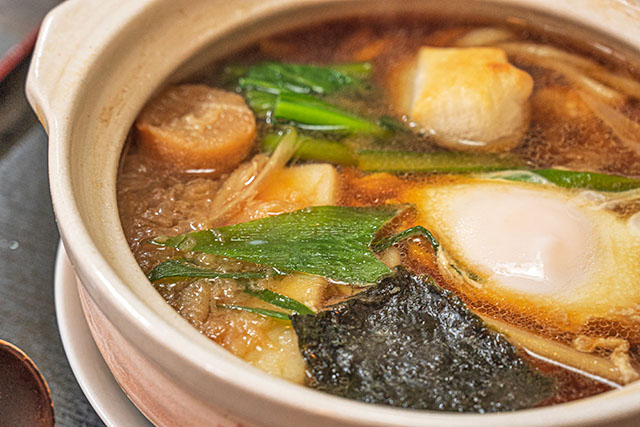 【DAIGOも台所】ほうれん草と大根の鍋焼きうどんのレシピ にんにくがアクセント