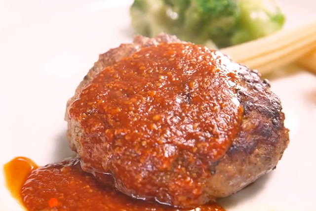 【瞬間回答】ハンバーグが激ウマになるレシピの裏ワザ10選まとめ