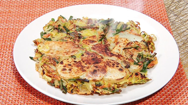 【DayDay】春キャベツと新じゃがのチヂミのレシピ 亜希のざっくりキッチン