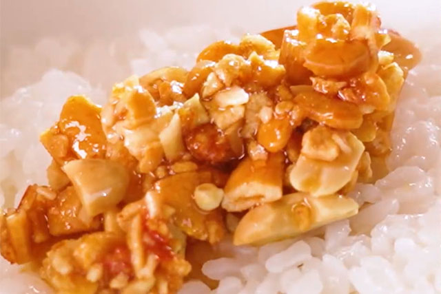 【瞬間回答】万能調味料の食べるラー油を柿の種で作るレシピ『赤坂璃宮』譚澤明シェフ直伝