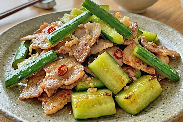 【あさイチ】きゅうりと豚バラのにんにく塩炒めのレシピ(きじまりゅうた)朝イチみんなゴハンだよ